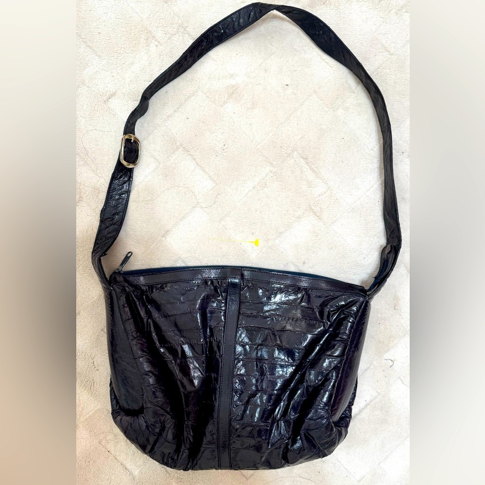 Vintage Eel skin navy Blue shoulder bag. Great condition.